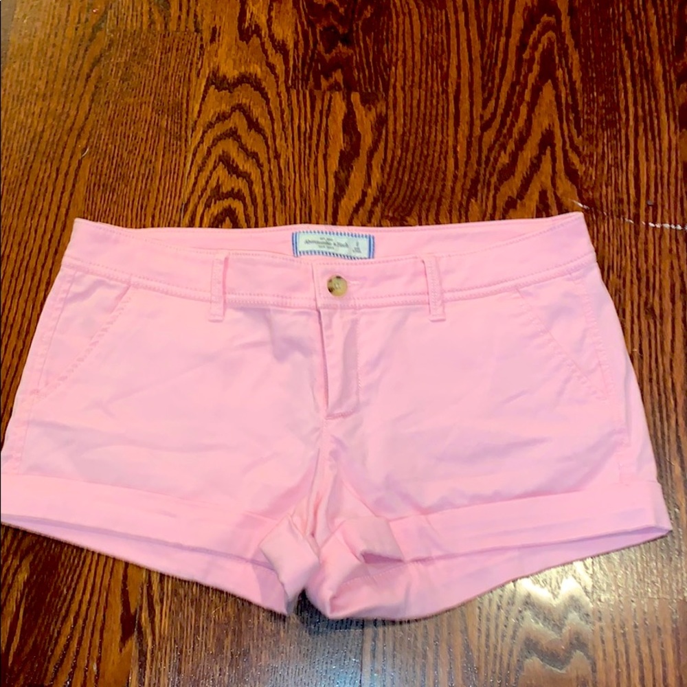 pink shorts